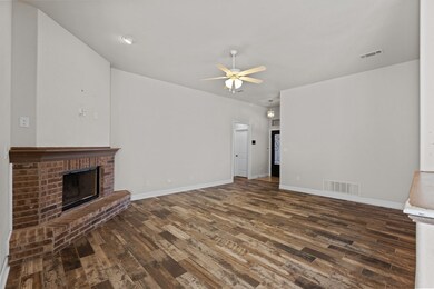 512 E 98th St, Odessa, TX 79765 - photo 2