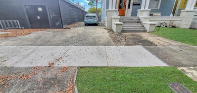 310 W 36th St, Savannah, GA 31401 - photo 7