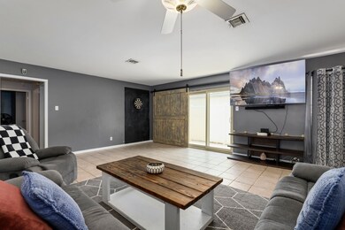 2207 Dowling Dr, Richmond, TX 77469 - photo 6