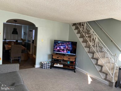 4317 Oakmont St, Philadelphia, PA 19136 - photo 3