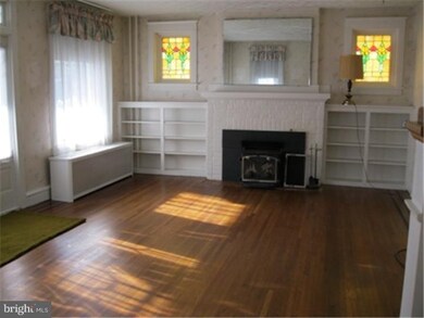 1412 Hampden Blvd, Reading, PA 19604 - photo 3