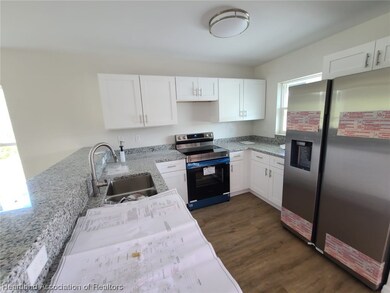 6801 Dickinson Dr, Sebring, FL 33872 - photo 2