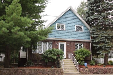 17 Davis St, Saugus, MA 01906 - photo 2