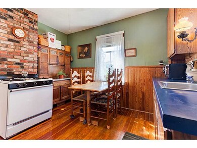 Kitchen. Eat in Kitchen
