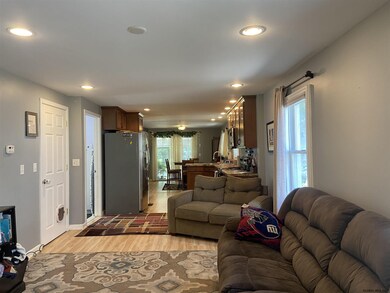 37 Worden Rd, Schenectady, NY 12302 - photo 4