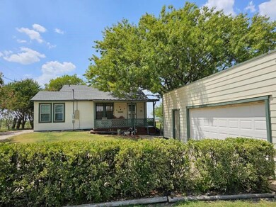 272 Walker Creek Rd, Ennis, TX 75119 - photo 4