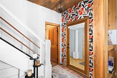 4715 Cooke St, Duluth, MN 55804 - photo 3