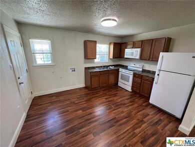 2211 Keenan Ave, Copperas Cove, TX 76522 - photo 5