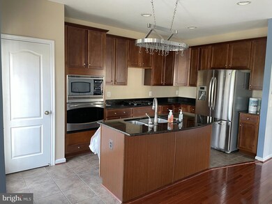 42639 Melville Terrace, Brambleton, VA 20148 - photo 7