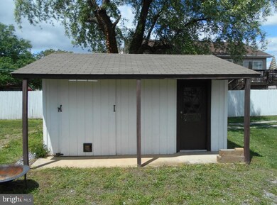 108 S Marshall St, Ranson, WV 25438 - photo 4