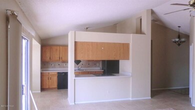 EAT IN KITCHEN