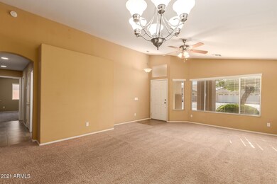 3446 S Joshua Tree Ln, Gilbert, AZ 85297 - photo 5