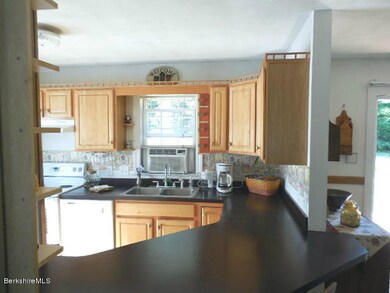 23 Cobble Stone Cove, Pittsfield, MA 01201 - photo 5