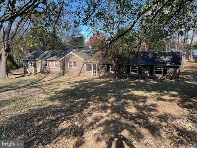 4211 Glenn Dale Rd, Bowie, MD 20720 - photo 3