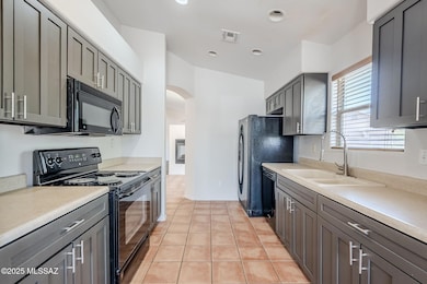 2321 W. Silvergate Pl.