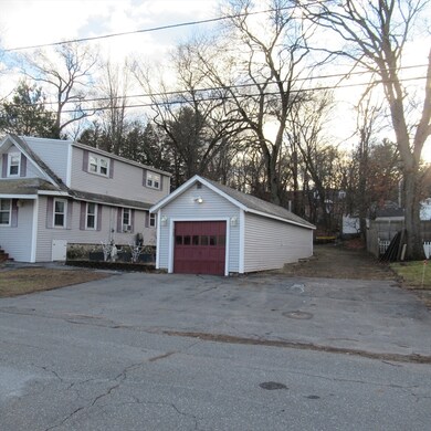 258 Dracut St, Dracut, MA 01826 - photo 4