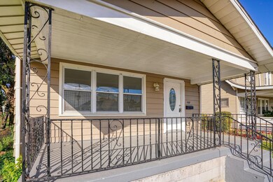 437 S Oakley Ave (13)