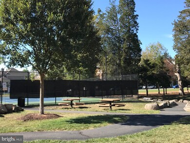 42519 Magellan Square, Ashburn, VA 20148 - photo 5