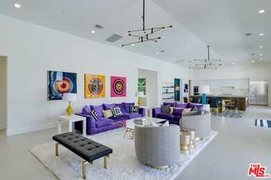 OPEN CONCEPT LIVING AREA