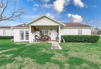 1307 County Road 857, Alvin, TX 77511 - photo 3