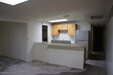 8125 E Nicaragua Dr, Tucson, AZ 85730 - photo 4