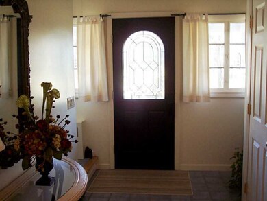 121 Briarcliff Ave, Warwick, RI 02889 - photo 6