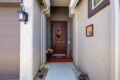 7620 Marble Mesa Ct, Las Vegas, NV 89149 - photo 3