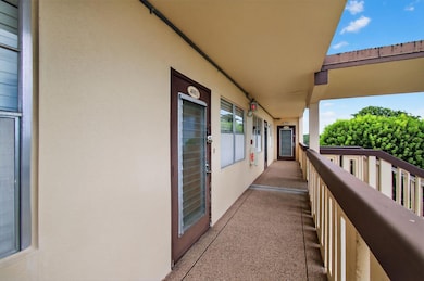 4003 Wolverton A, Boca Raton, FL 33434 - photo 5