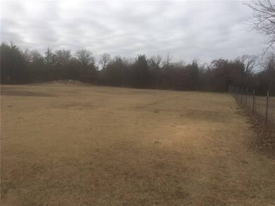 16837 Lake Estate, Shawnee, OK 74801 - photo 2