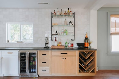 242 W Poplar St, Charleston, SC 29403 - photo 7