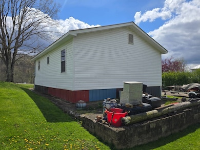 117 Mockingbird Hill Ln, Pullman, WV 26421 - photo 5