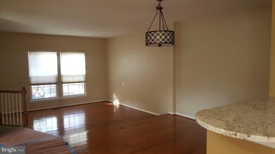 14000 Winding Ridge Ln, Centreville, VA 20121 - photo 4