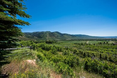 Lot-View_high_2743045