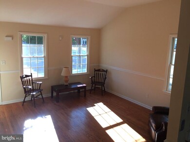 9 Hill Ln, West Deptford, NJ 08096 - photo 3