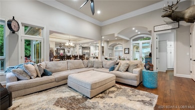 Did you notice the 16' ceilings?