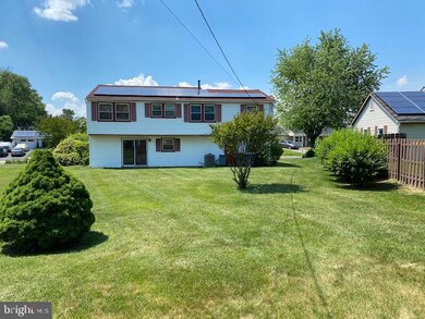 98 Ember Ln, Willingboro, NJ 08046 - photo 5