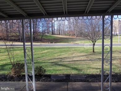 3248 Gleneagles Dr, Silver Spring, MD 20906 - photo 5