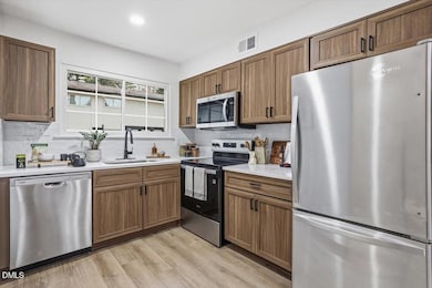 2612 Noble Rd unit D, Raleigh, NC 27608 - photo 7