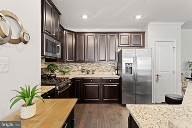 4839 Hiteshow Dr unit 101, Frederick, MD 21703 - photo 7