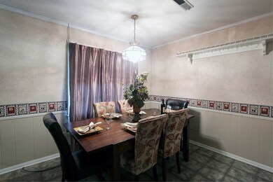 Eat-In Area