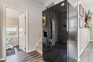 27-web-or-mls-NHM01325