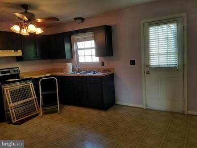 401 Buckingham Dr, Stephens City, VA 22655 - photo 7