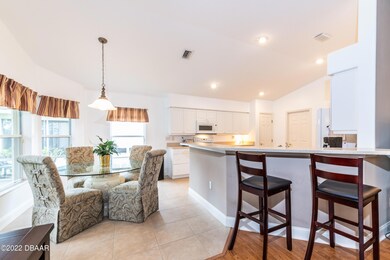 Breakfast Nook & Kitchen