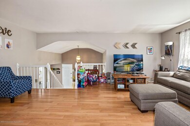 1 Evergreen Dr, Marlboro, NJ 07746 - photo 5