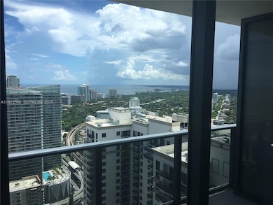 55 SW 9th St unit 4005, Miami, FL 33130 - photo 2