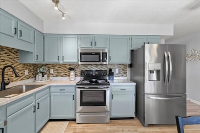 14225 Pleasant Ridge Dr, Marysville, OH 43040 - photo 3