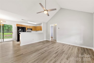 522 Klondike Ln, Charlotte, NC 28216 - photo 4