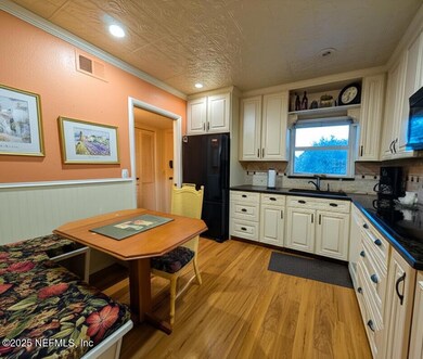 2351 Irish Ln unit 35, Clearwater, FL 33763 - photo 4