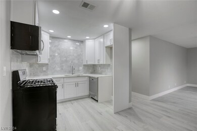 5179 Caliente St unit 113, Las Vegas, NV 89119 - photo 7