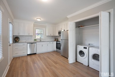 312 W Park St, Cary, NC 27511 - photo 7